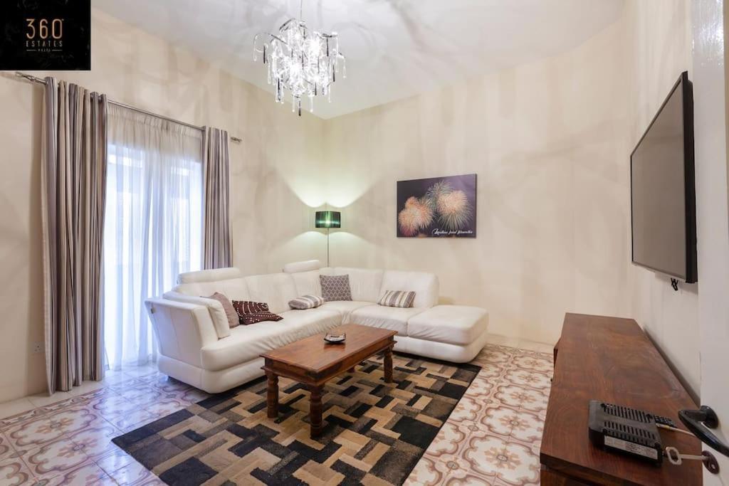 Beautiful, Typical Maltese 4Br Home With Roof Top By 360 Estates Сліма Екстер'єр фото